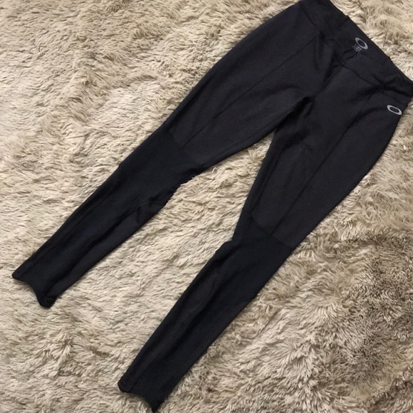 oakley workout pants